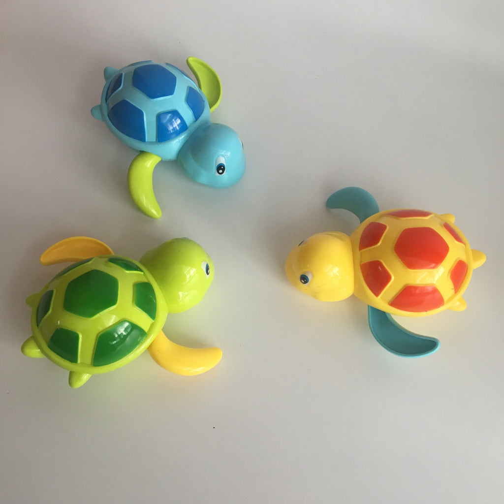 Wind-Up Turtle Bath Toy